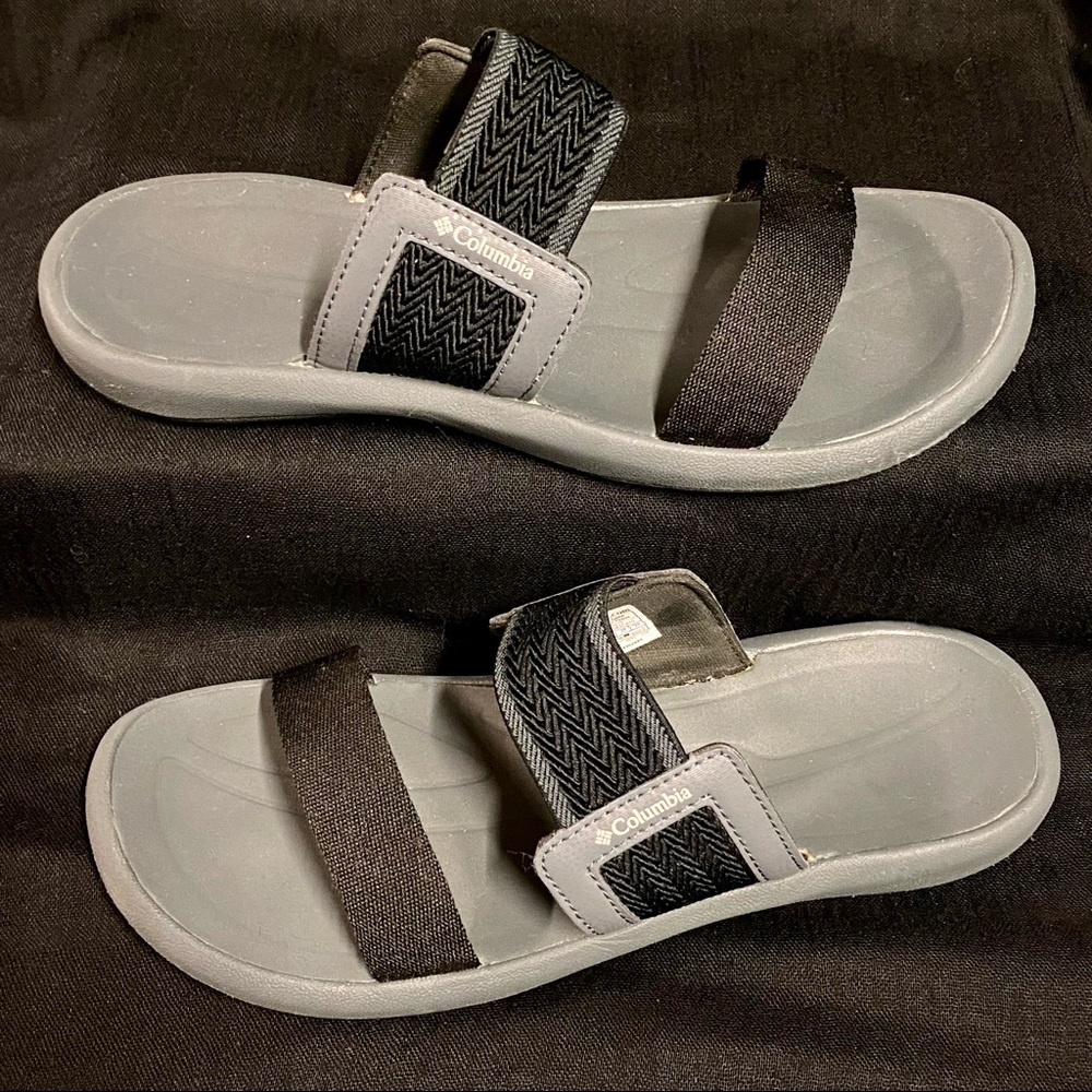 Columbia Gray and Black Sandals